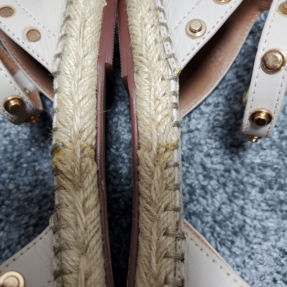 Halogen - Picture 4 of 7